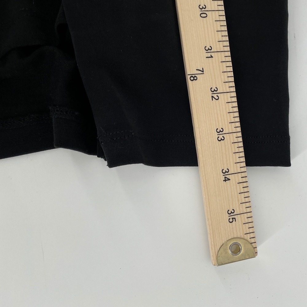 Tahari Liquid Knit Skirt Womens Medium Black Chic Closet Staple Classic Timeless - Picture 8 of 8